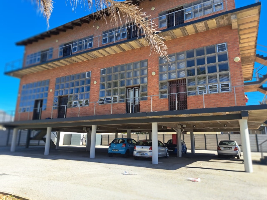 To Let 1 Bedroom Property for Rent in South End Eastern Cape
